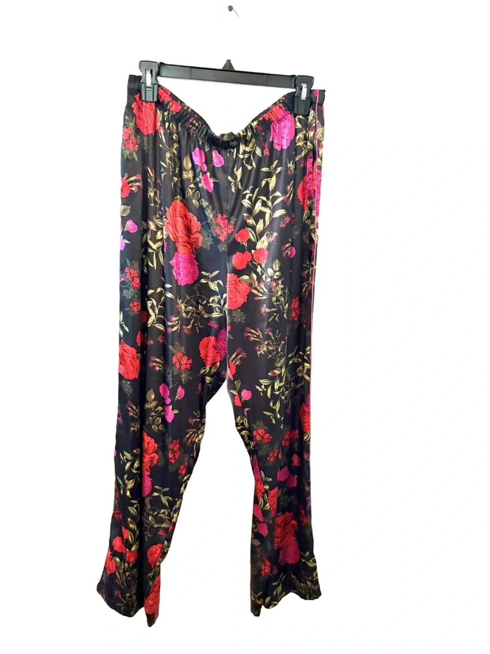 Ambrielle Black Floral Satin Pajama Set with Red & Pink Roses